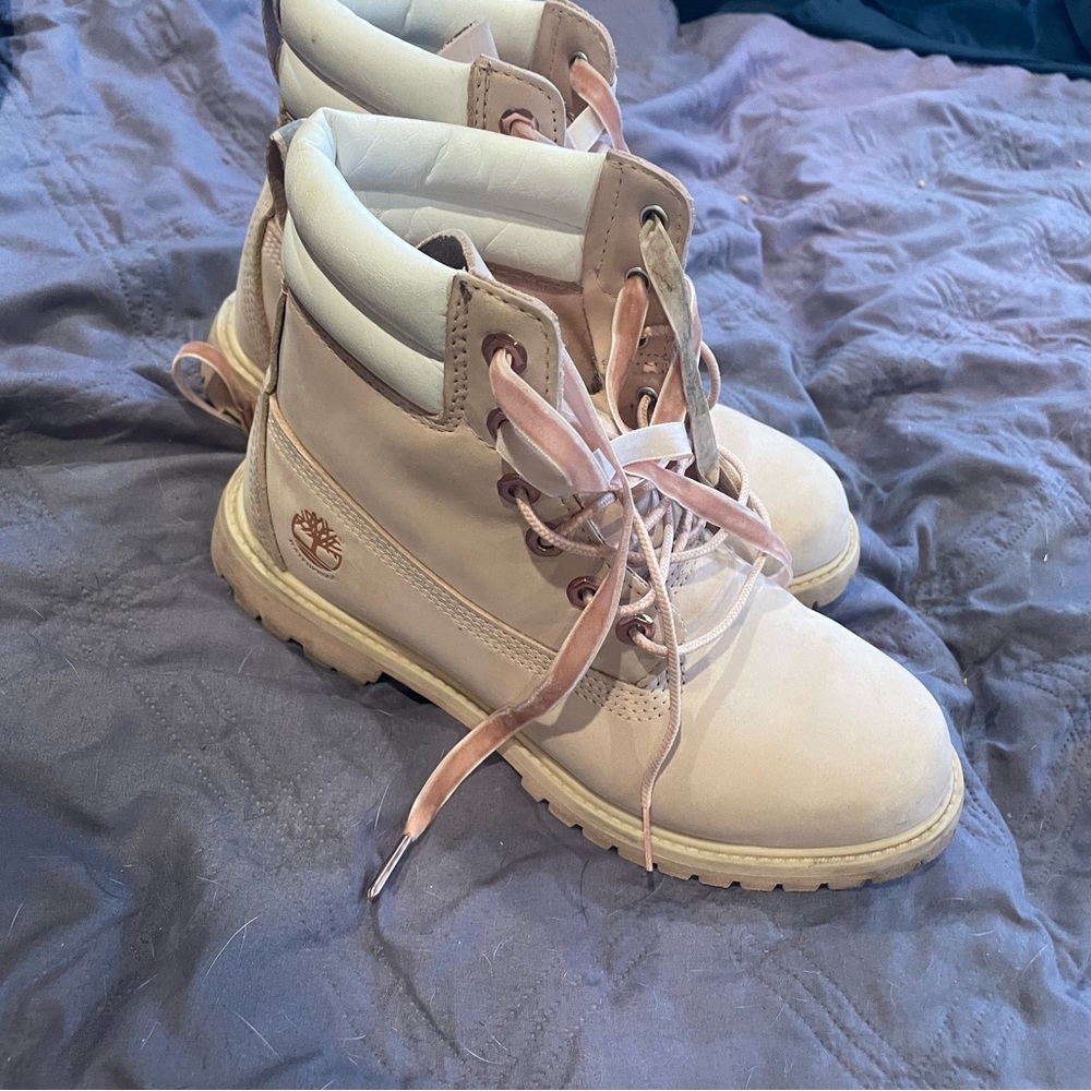 Pink Timberlands